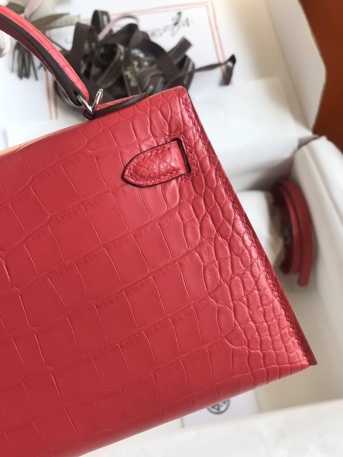 Hermes Kelly Mini II Bag 19CM In Rose Extreme Matte Alligator Leather